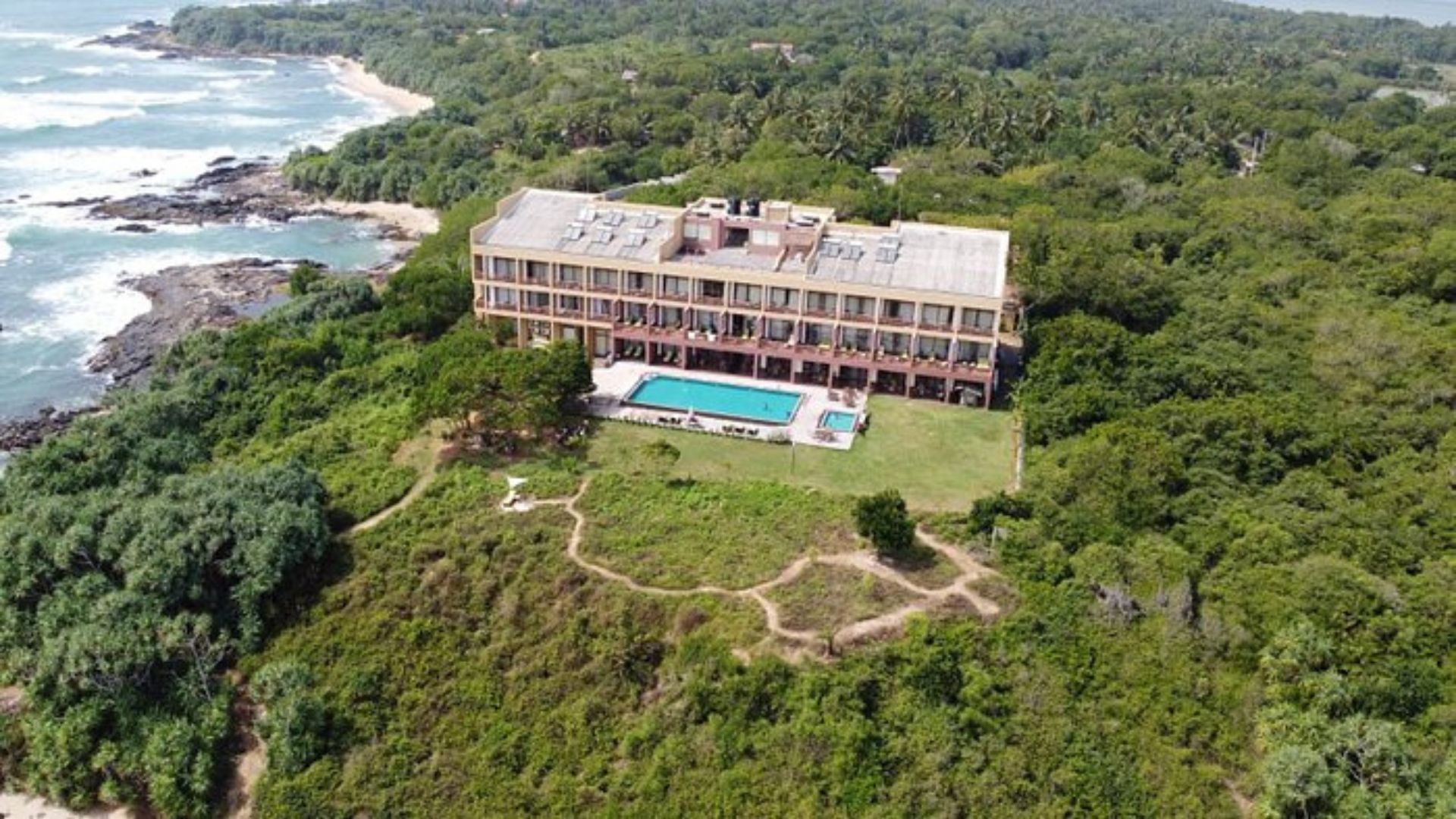 Sooriya Resort & Spa