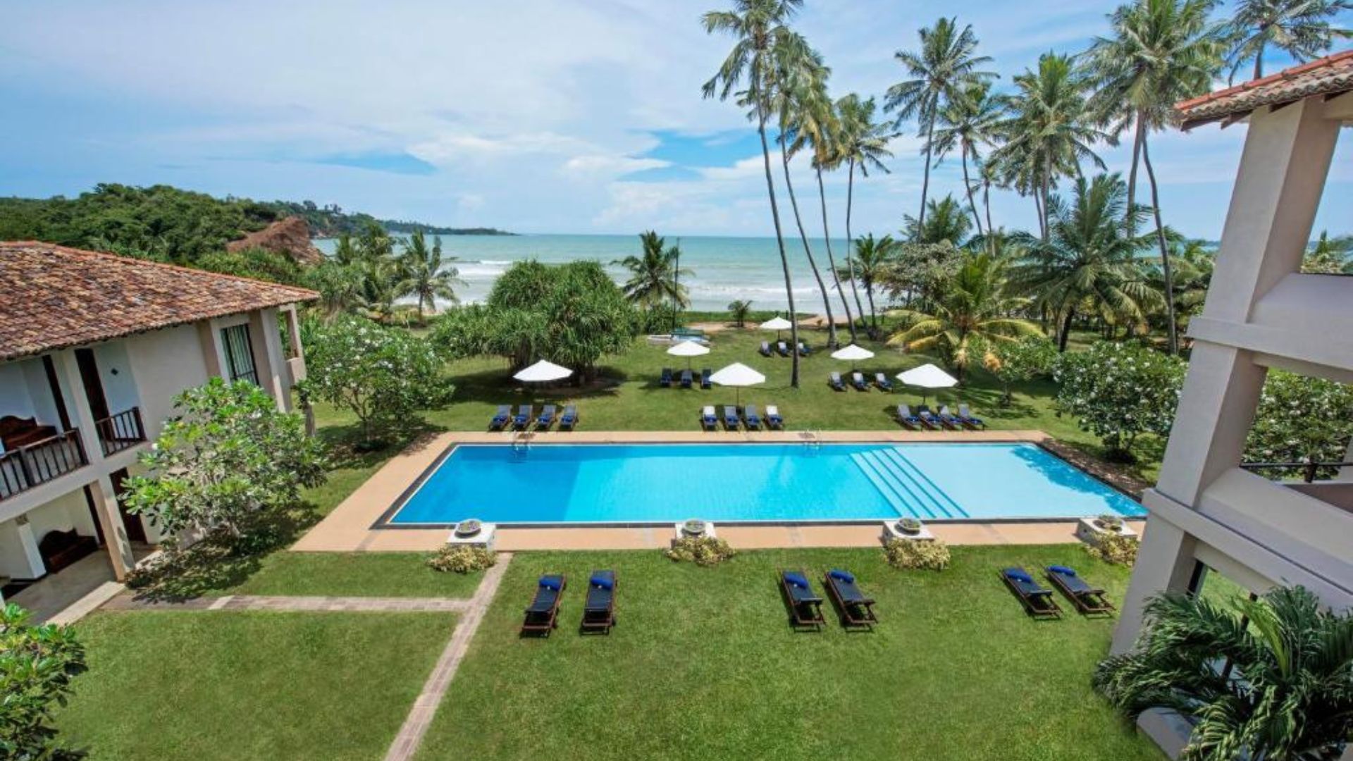 Manadara Resort